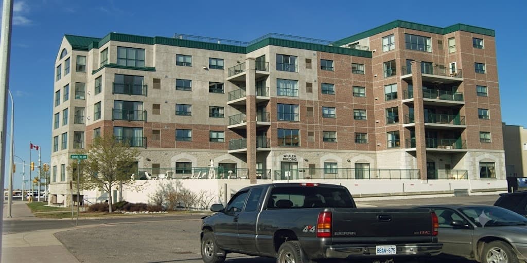 Thunder Bay Commercial Facility